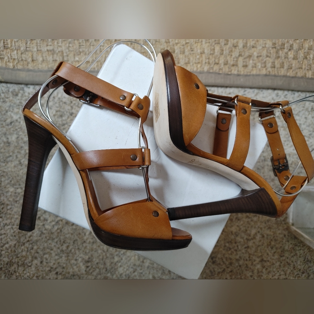 JIMMY CHOO "PRIZE" LEATHER GLADIATOR SANDAL, 39.5 - Picture 10 of 16